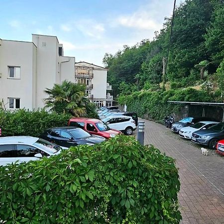 Boutique Hotel Acacia Lovran Exterior foto