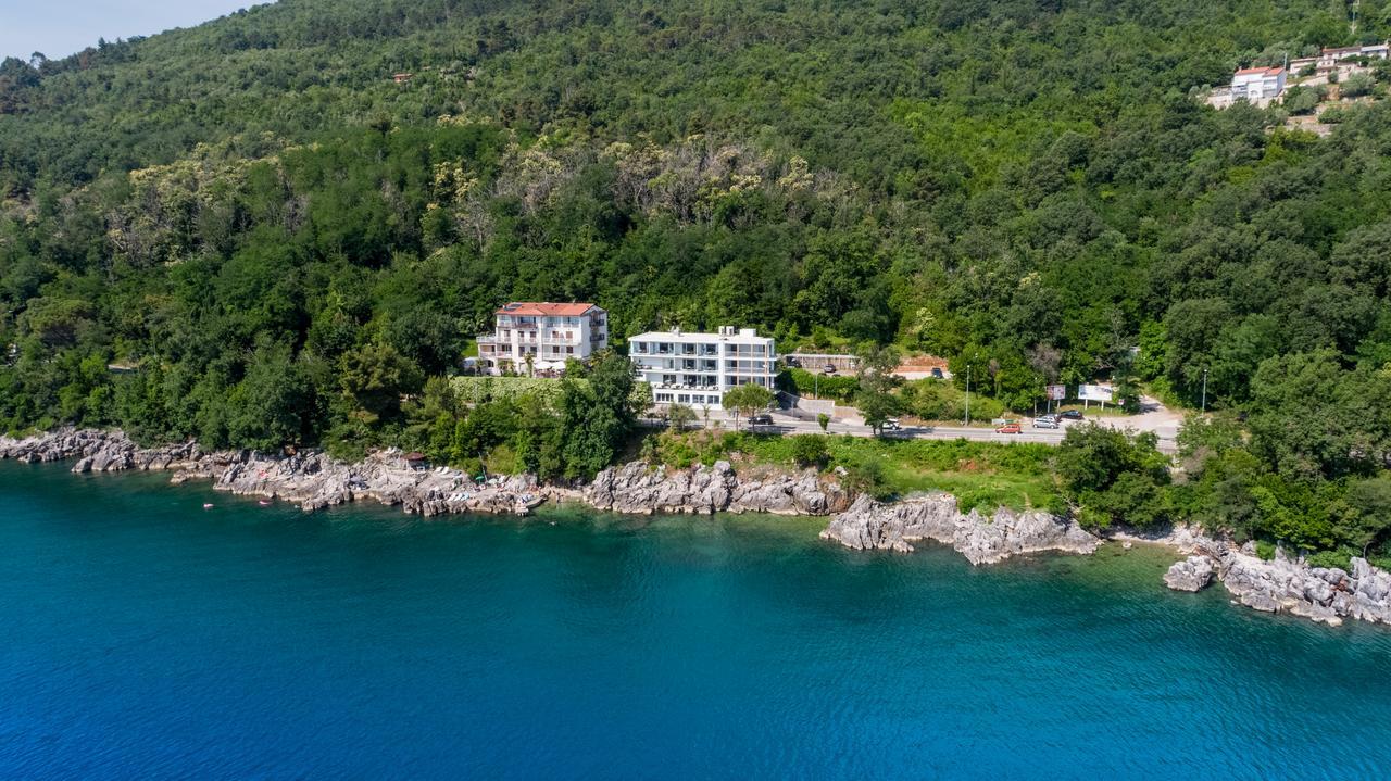 Boutique Hotel Acacia Lovran Exterior foto
