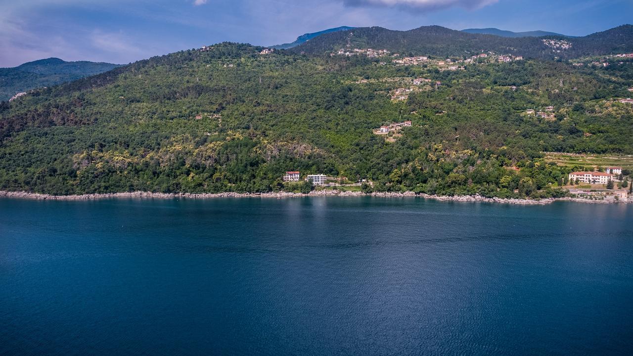 Boutique Hotel Acacia Lovran Exterior foto